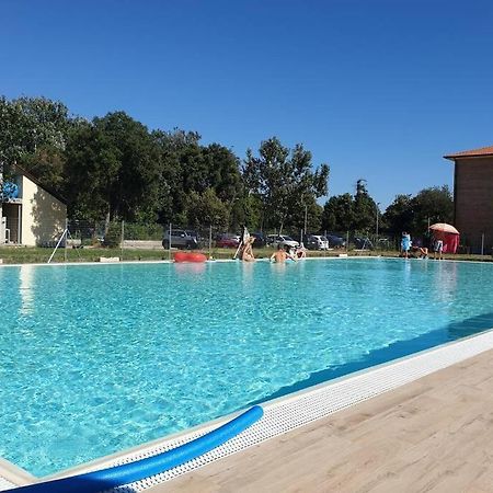 Апартаменти Residance Il Piviere App 37 Каламброне Екстер'єр фото